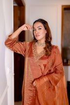 Close up Front View of Tamra Copper Organza Kurta Set.