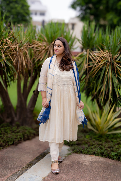 Full length front view of Akanksha Suit set with dupatta.