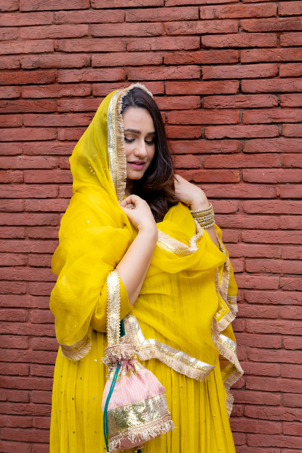 Model close-up right view in Soniya Mul suit set