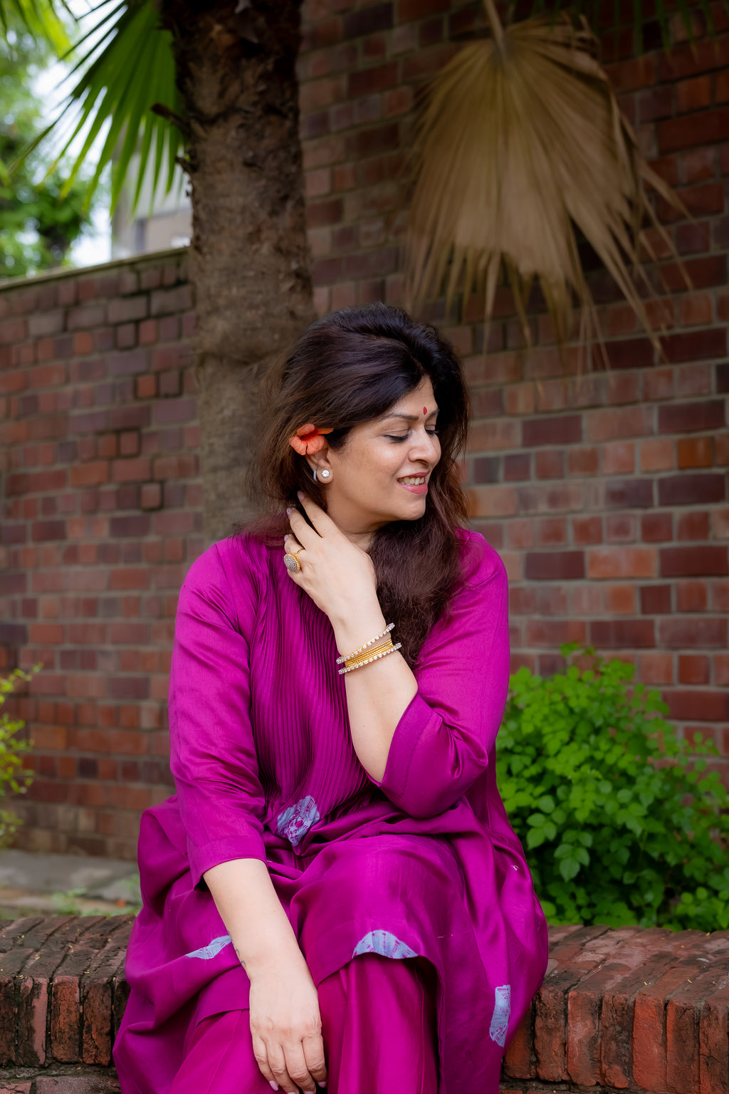 Gulnaar Magenta Suit Set