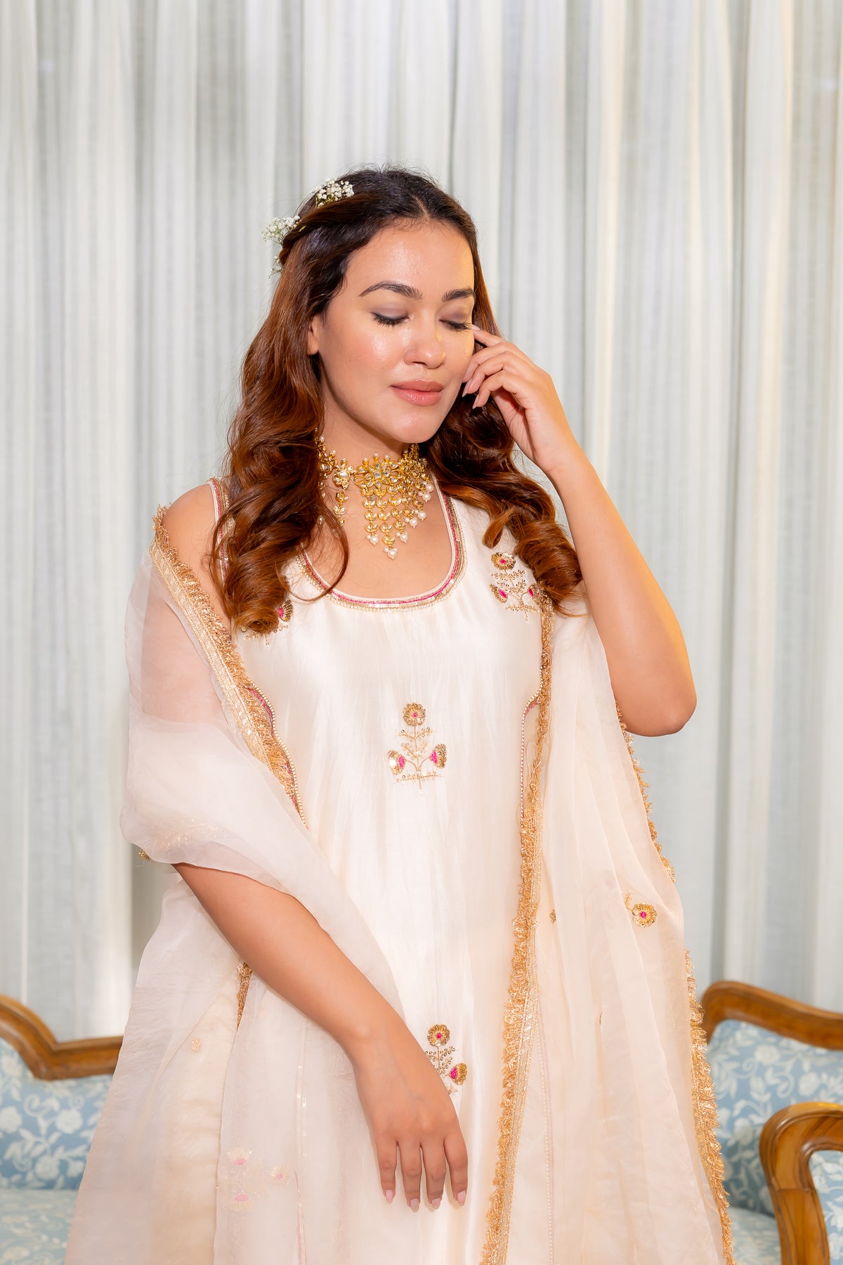 Right view of shayra ivory kurta set.